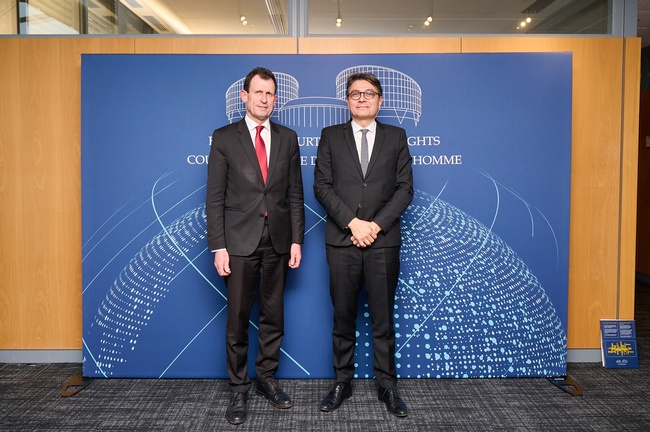 Präsident Grabenwarter mit dem Präsidenten des EGMR, Mattias Guyomar (Foto: Council of Europe)&nbsp;