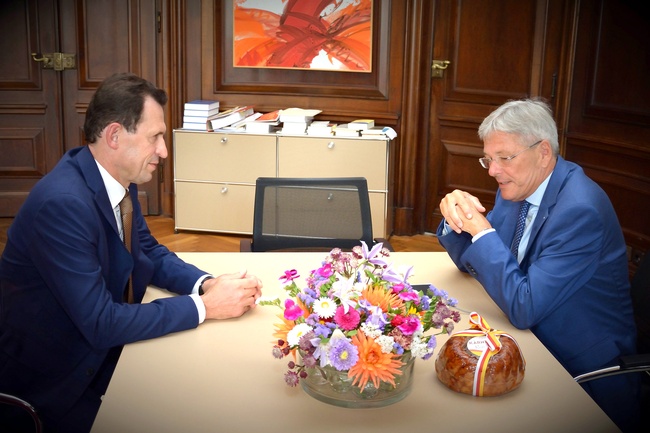 VfGH-Präsident Christoph Grabenwarter und Landeshauptmann Peter Kaiser 